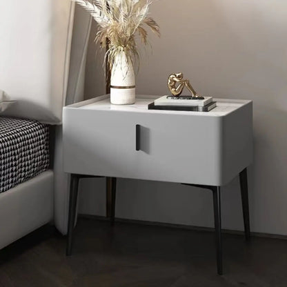Table de chevet étroite moderne avec tiroir