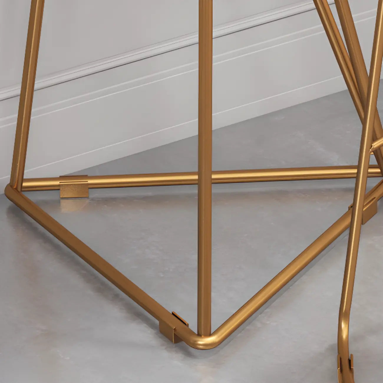 Tables de bar fixes en bois finition naturelle glamour