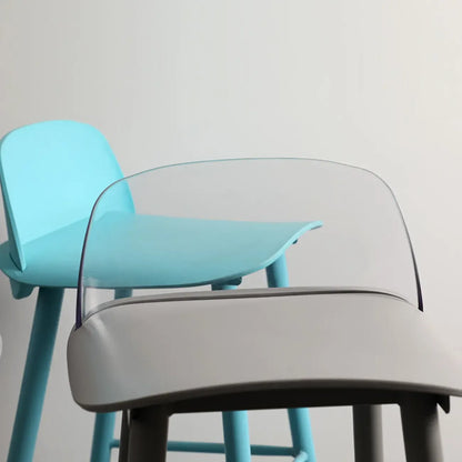 Tabourets de bar contemporains en plastique gris clair à dossier bas