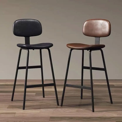 Tabouret de bar moderne ergonomique en cuir de selle, dossier bas, pour la cuisine
