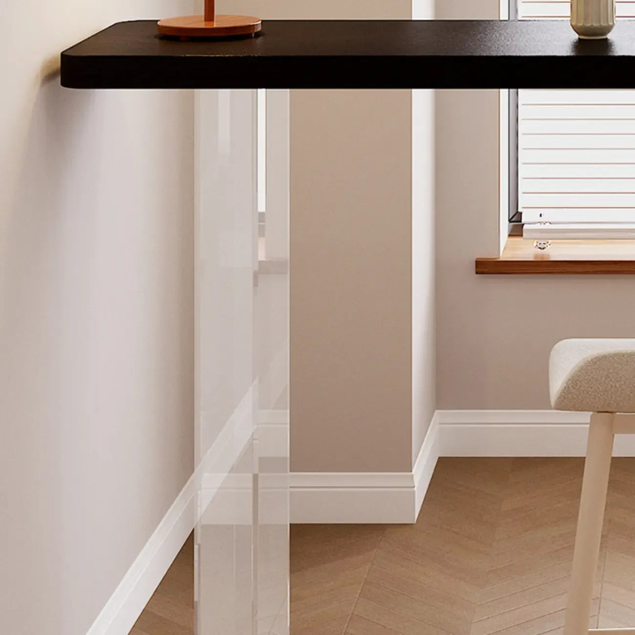 Tables de bar modernes avec plateau en bois noir et rangement en acrylique transparent