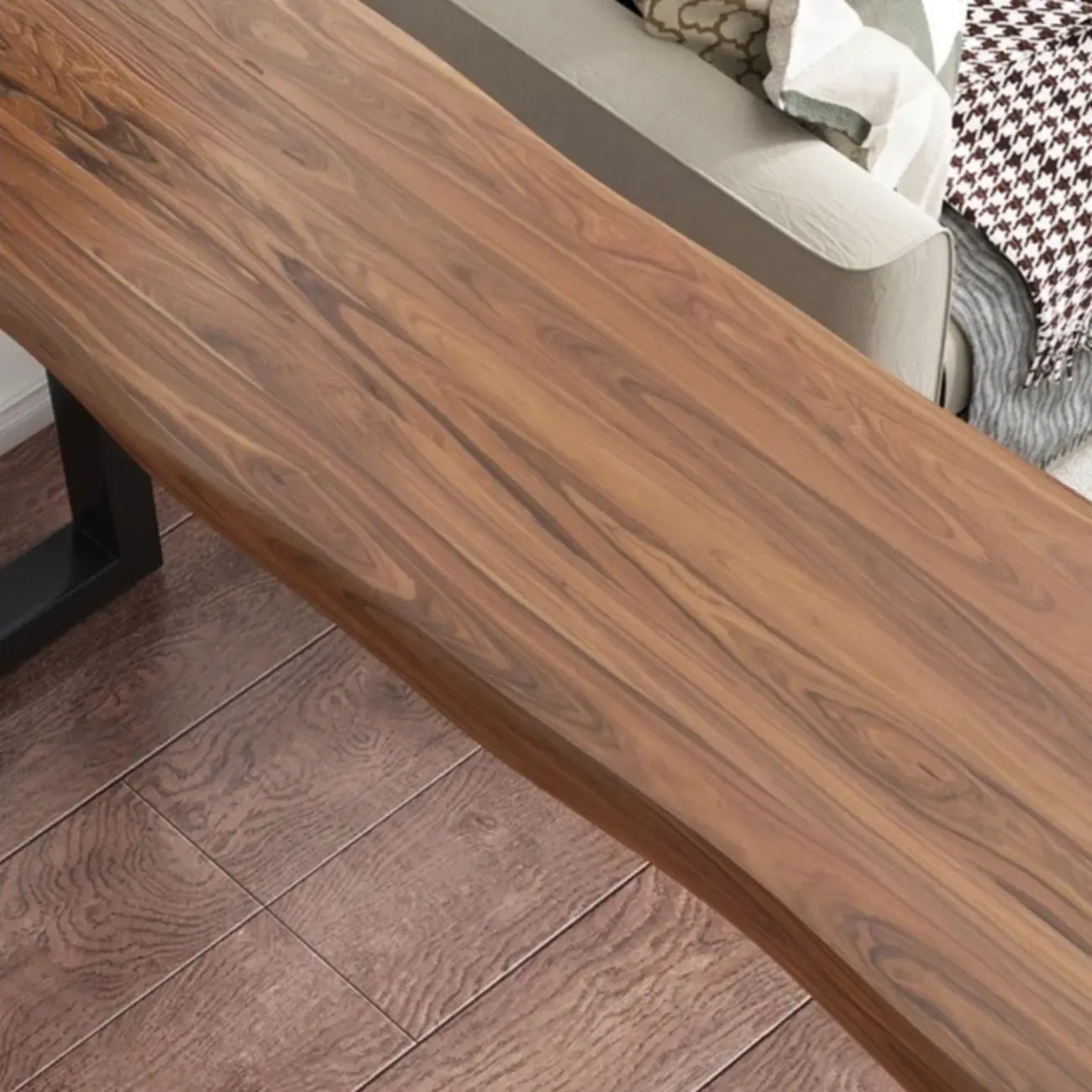 Table de bar moderne en bois avec piètement traîneau pour cuisine ou pub