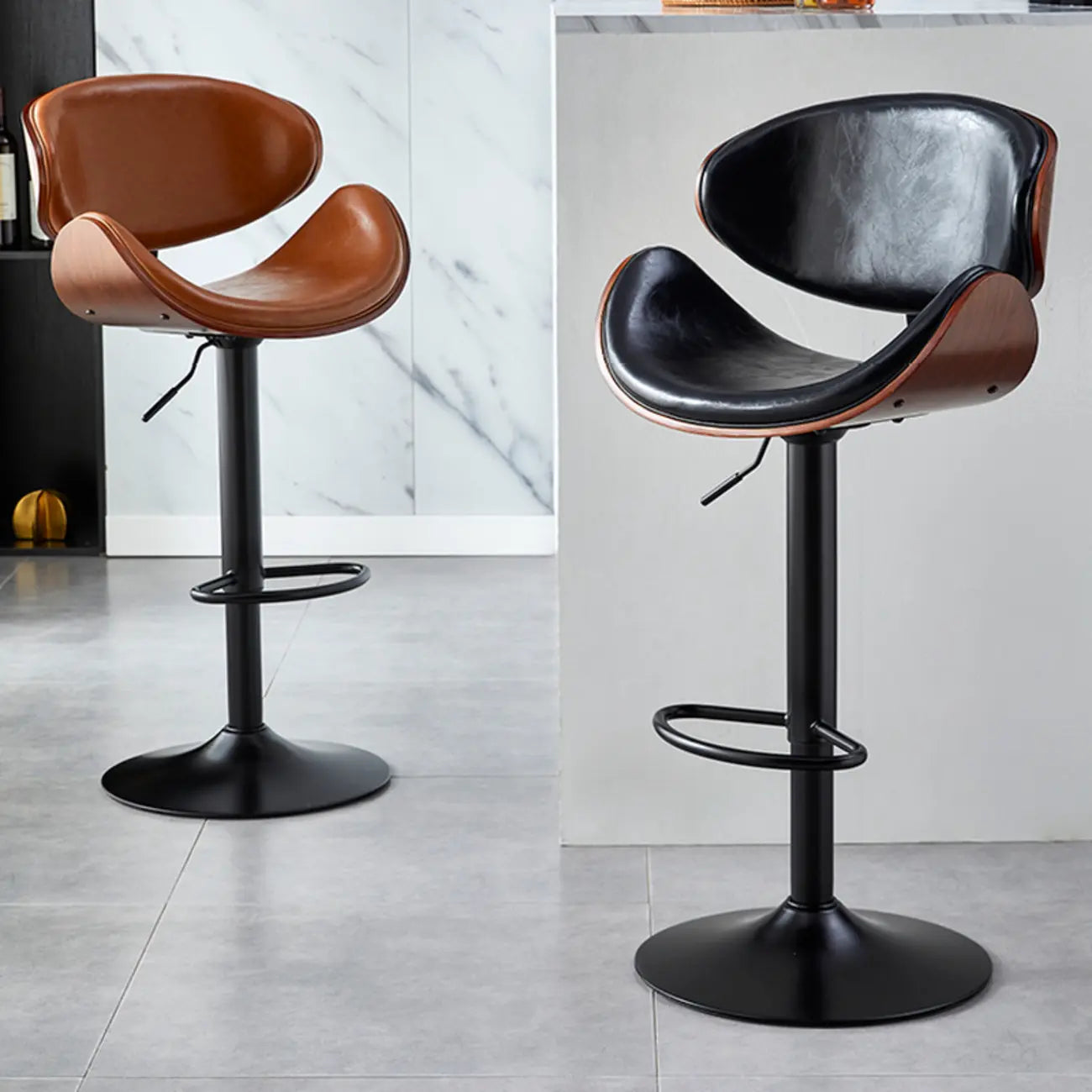 Tabourets de bar pivotants réglables en cuir