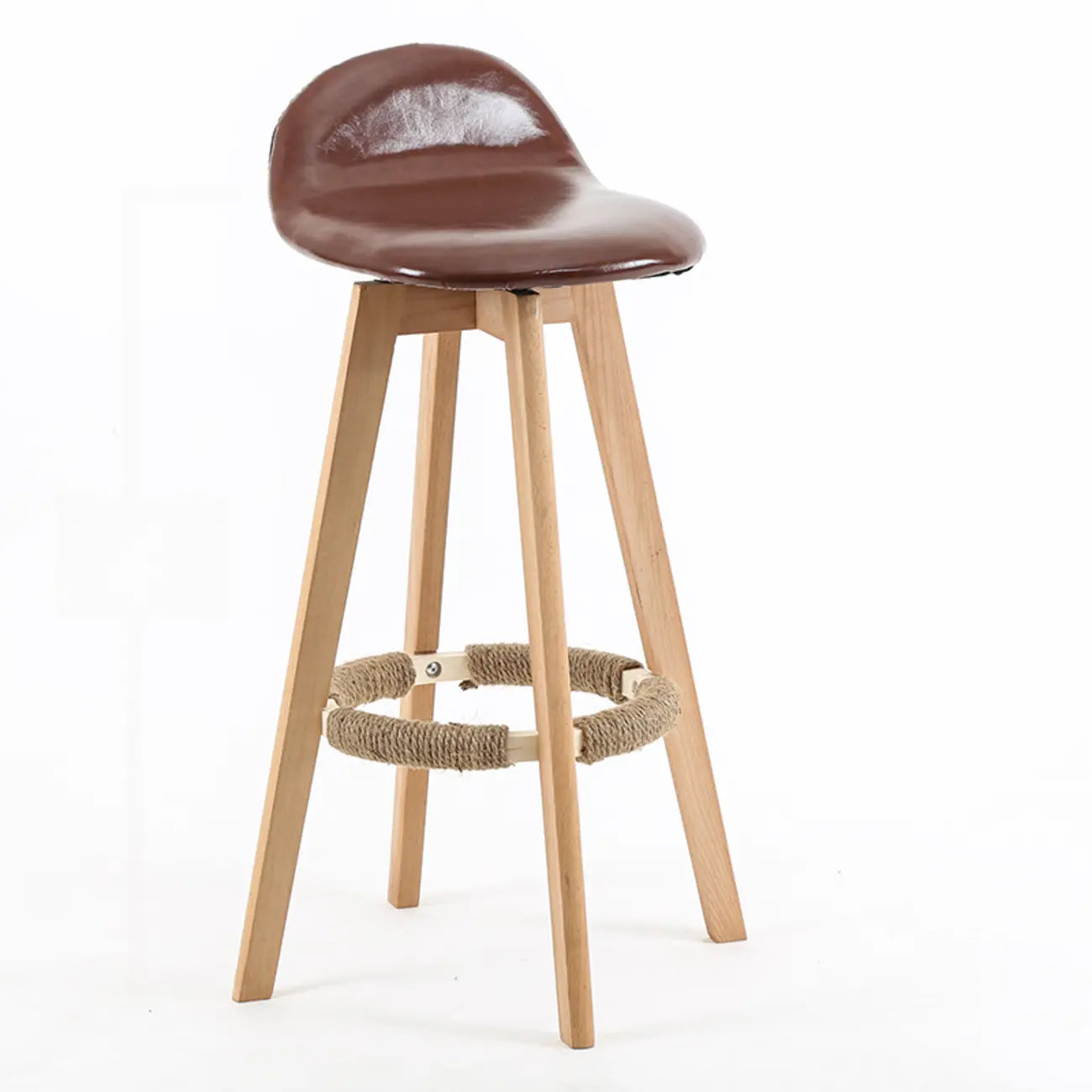 Tabouret de bar au design scandinave en bois et assise moelleuse, confortable
