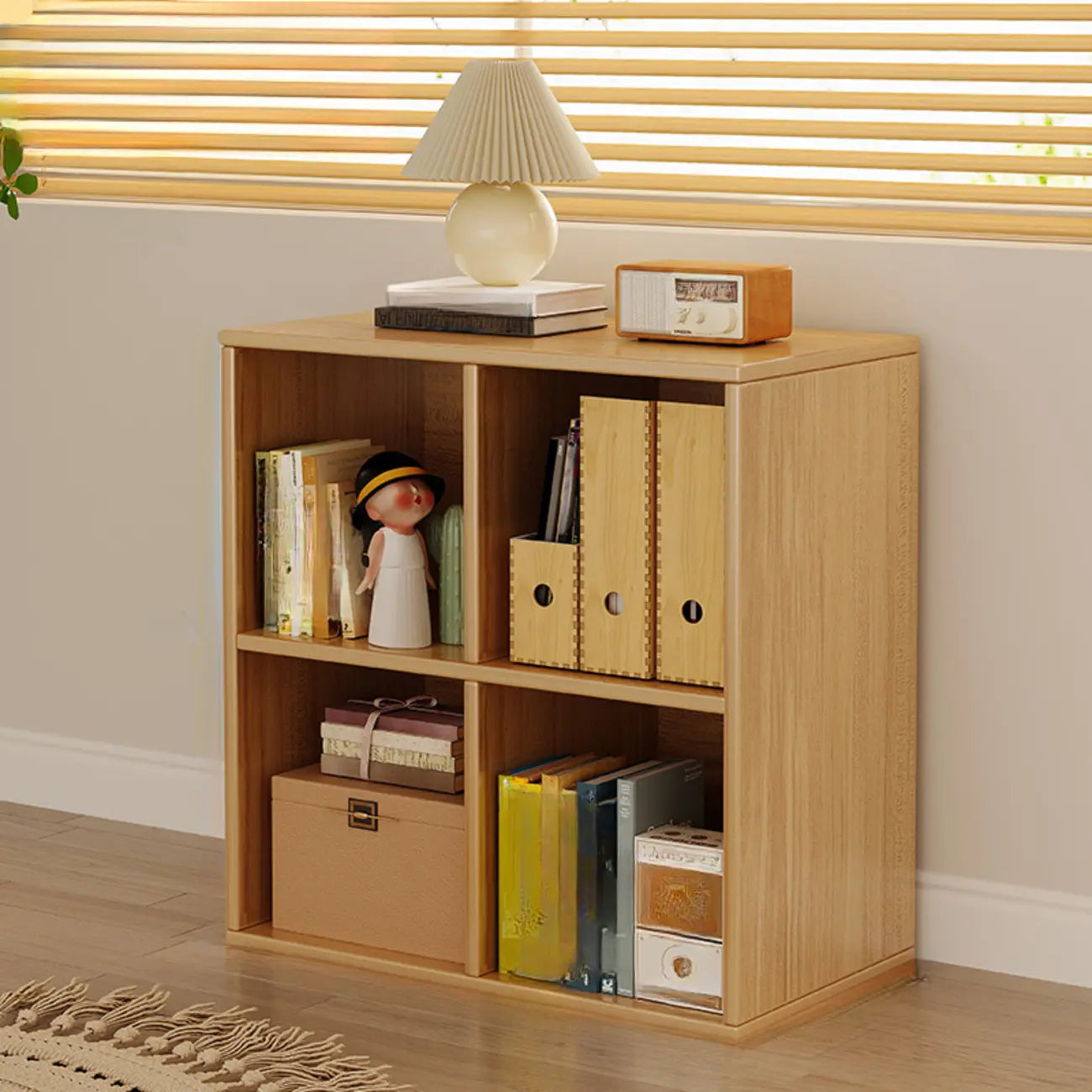 Bibliothèque rectangulaire horizontale en bois naturel à plusieurs cubes