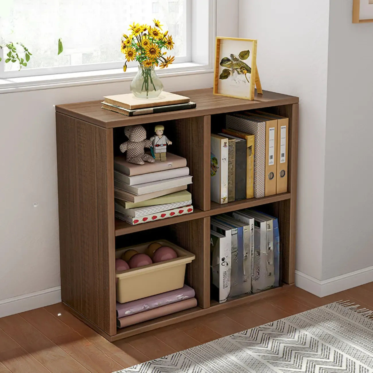 Bibliothèque rectangulaire horizontale en bois naturel à plusieurs cubes