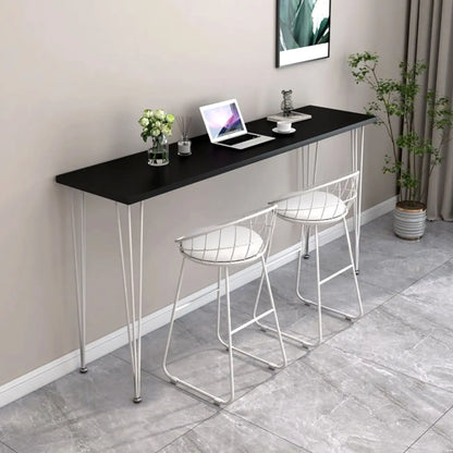 Tables de bar modernes en bois blanc au design minimaliste