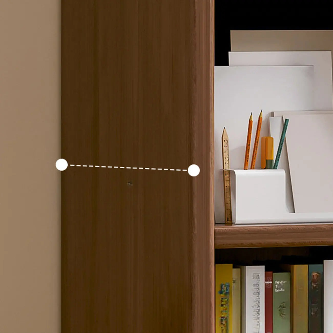 Bibliothèque de rangement scandinave haute en bois à plusieurs étagères