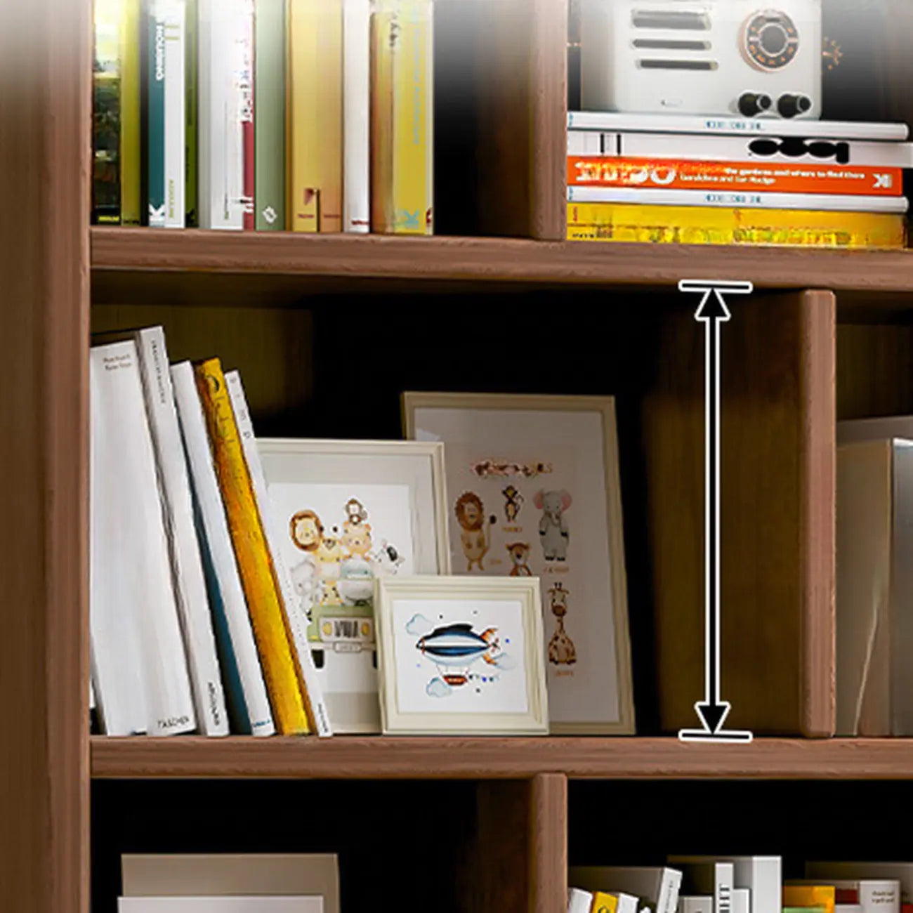 Bibliothèque de rangement scandinave haute en bois à plusieurs étagères