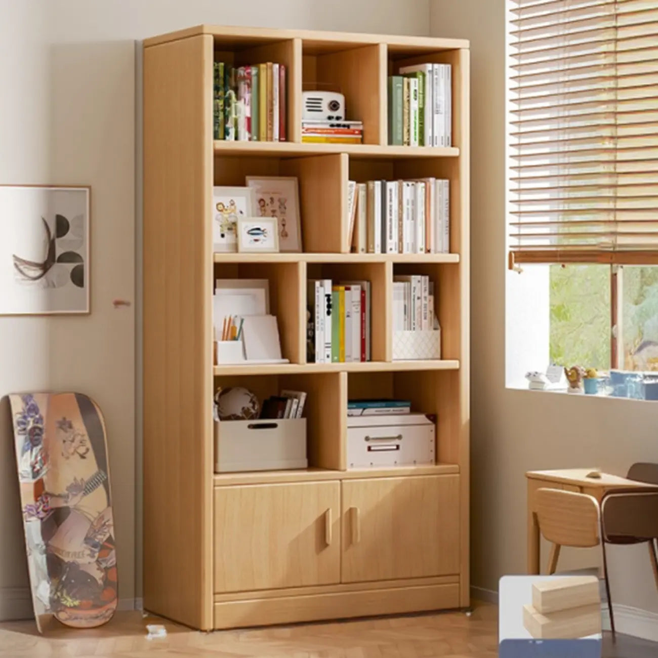 Bibliothèque de rangement scandinave haute en bois à plusieurs étagères