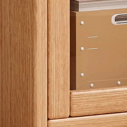 Bibliothèque de bureau rectangulaire en bois et verre avec porte fermée