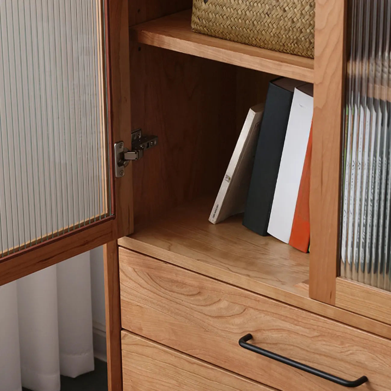 Bibliothèque étroite moderne en bois naturel à 2 tiroirs