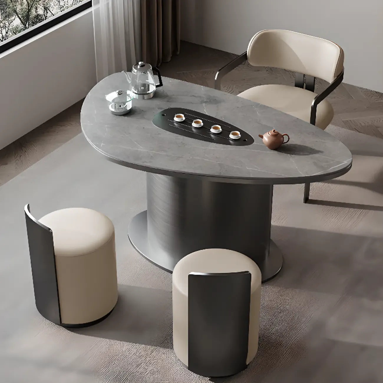 Chaise de salle à manger moderne avec accoudoirs en similicuir et pieds en alliage