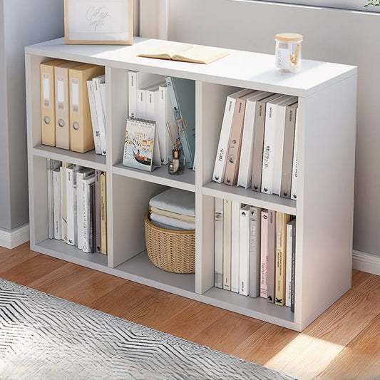 Bibliothèque horizontale cubique en bois blanc décontracté