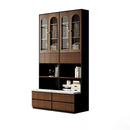 Bibliothèque haute de style campagnard français en bois avec banc rembourré