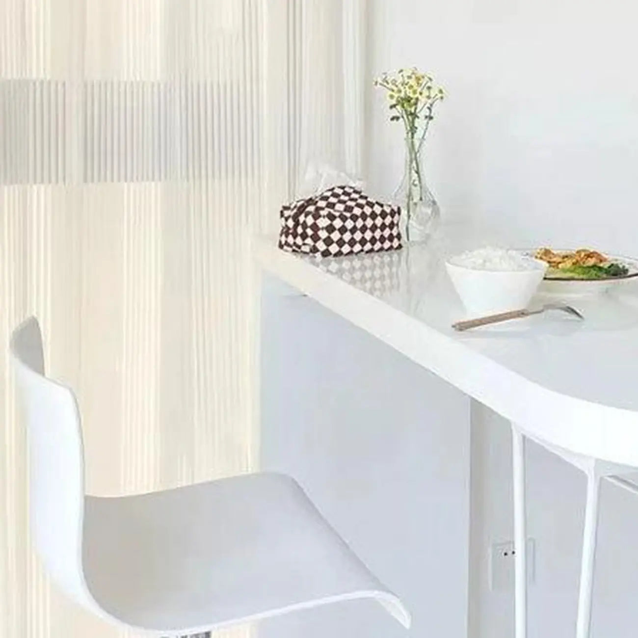 Tables de bar élégantes à double piétement en bois et métal blanc pur