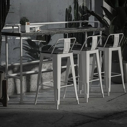 Table de bar rectangulaire à quatre pieds en bois noir et métal blanc, pour 4 personnes