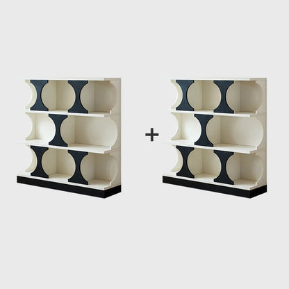 Vitrine moderne Cubitac en bois avec étagères