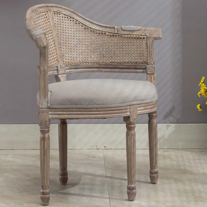 Chaise de salle à manger rustique en bois recouvert de rotin et de tissu