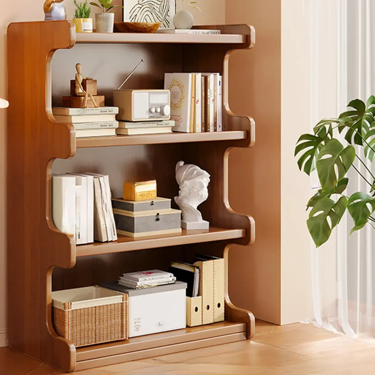 Bibliothèque moderne en bois brun, style échelle, pour le rangement de bureau