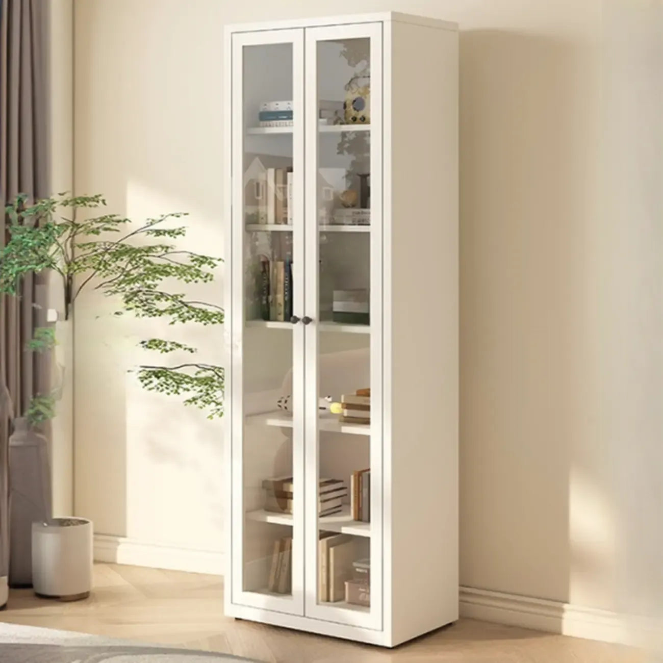 Vitrine haute à 6 niveaux avec portes vitrées