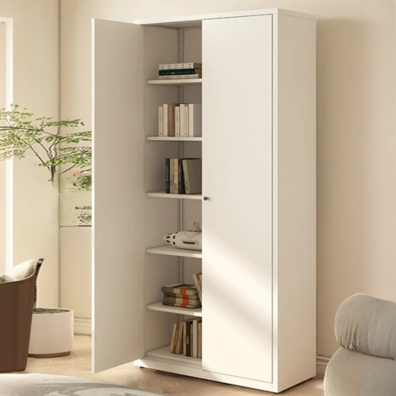 Vitrine haute à 6 niveaux avec portes vitrées