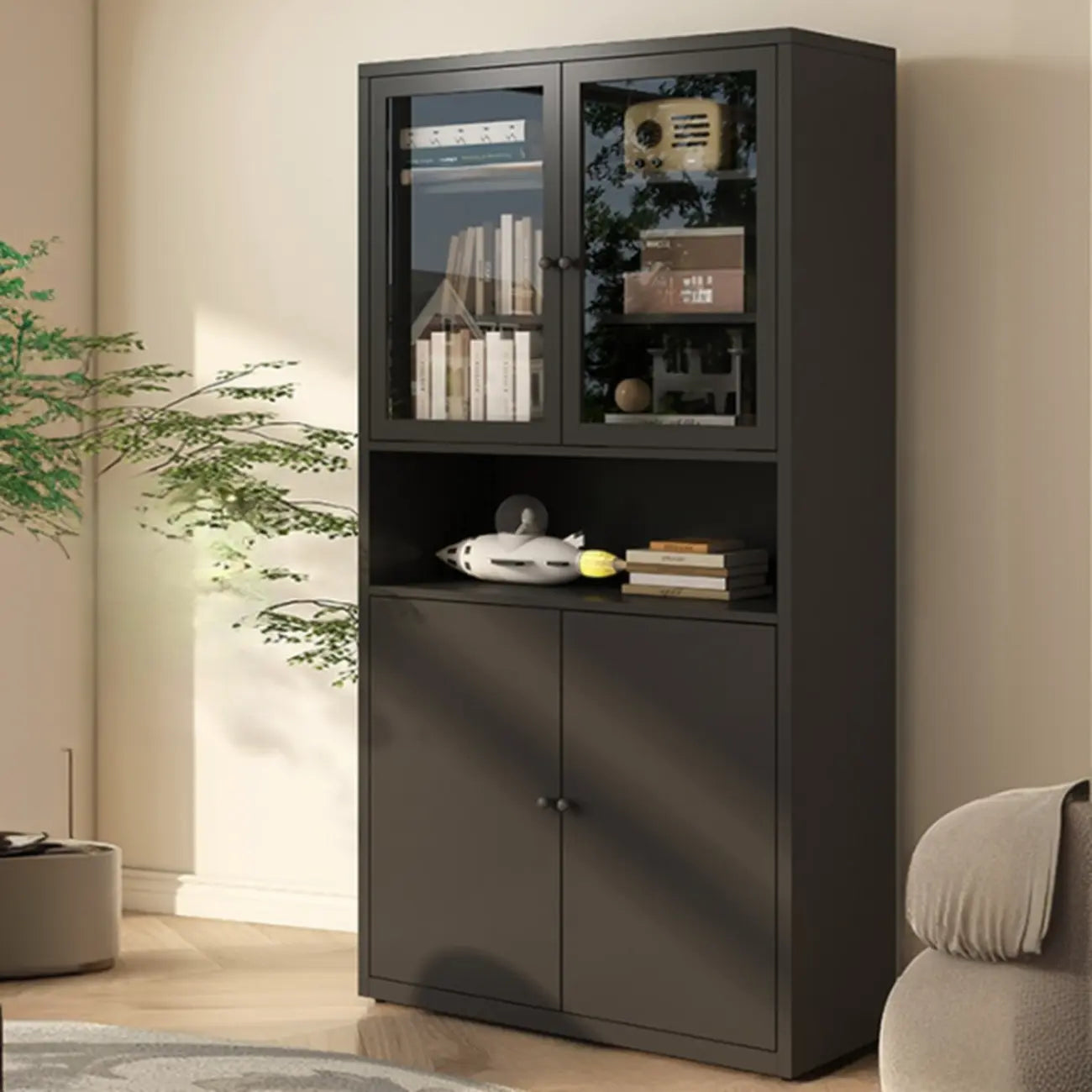 Vitrine haute à 6 niveaux avec portes vitrées
