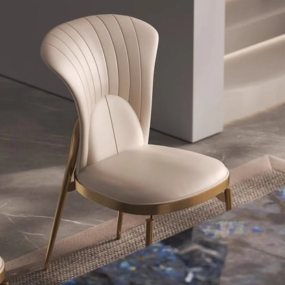 Chaises de salle à manger modernes et luxueuses, revêtues de cuir