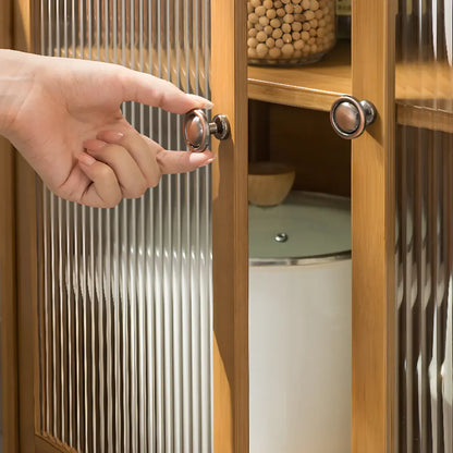 Buffet minimaliste en bambou brun avec portes vitrées