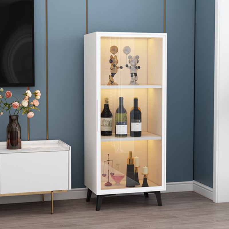 Étagère métallique moderne au sol avec portes vitrées, vitrine