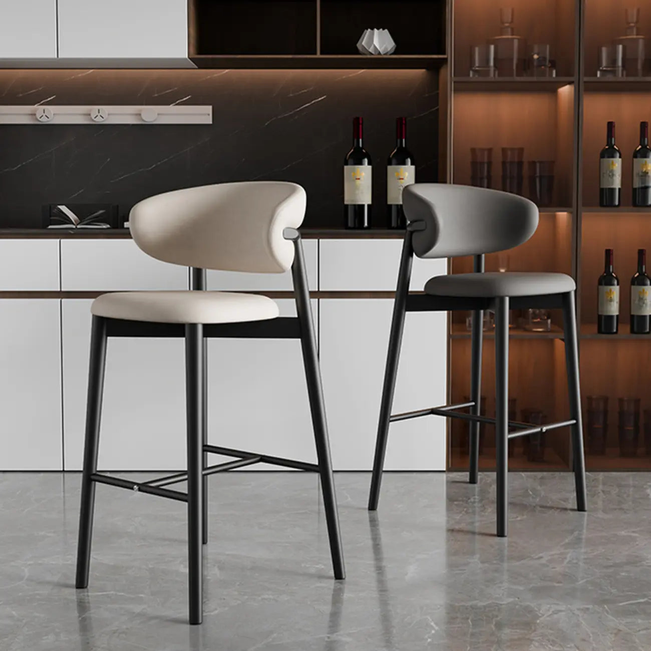 Tabouret de bar Art Déco en cuir, dossier bas, hauteur comptoir