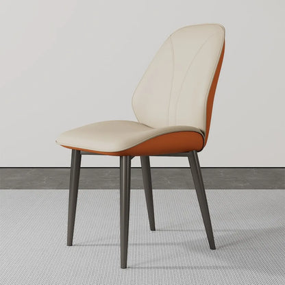 Chaise de salle à manger moderne sans accoudoirs, revêtue de similicuir.