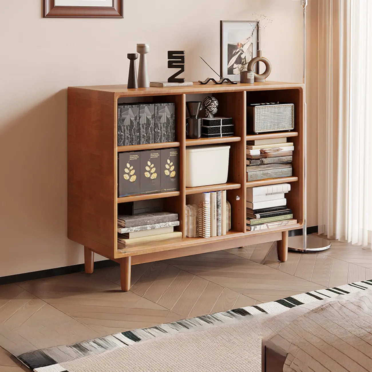 Bibliothèque horizontale en bois brun à fond fermé, style milieu du siècle