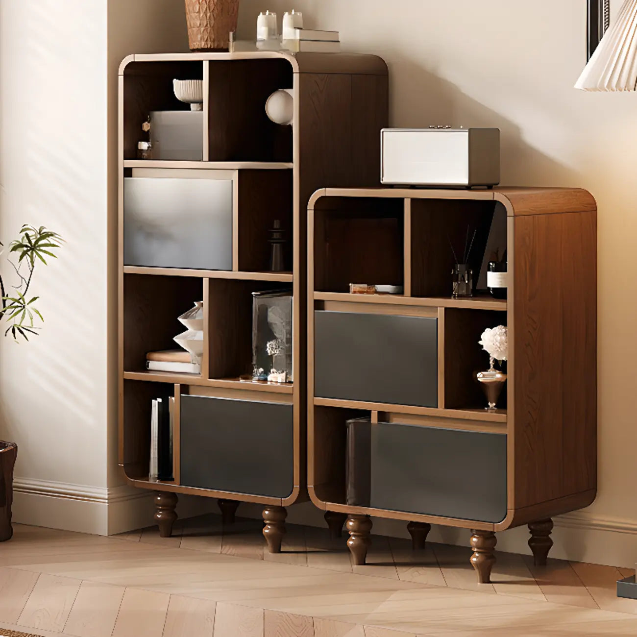 Bibliothèque verticale en bois de style moderne du milieu du siècle