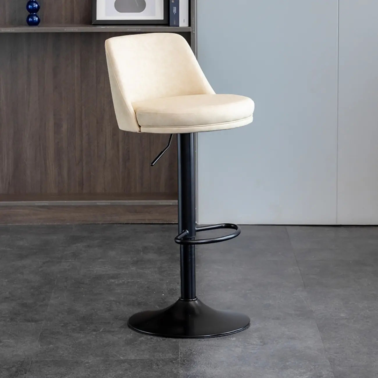 Tabourets de bar modernes pivotants en cuir réglables