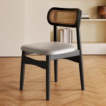 Chaise de salle à manger rembourrée en similicuir souple de style rétro