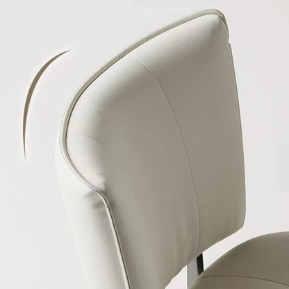Chaises de salle à manger capitonnées à dossier incurvé, style urbain chic