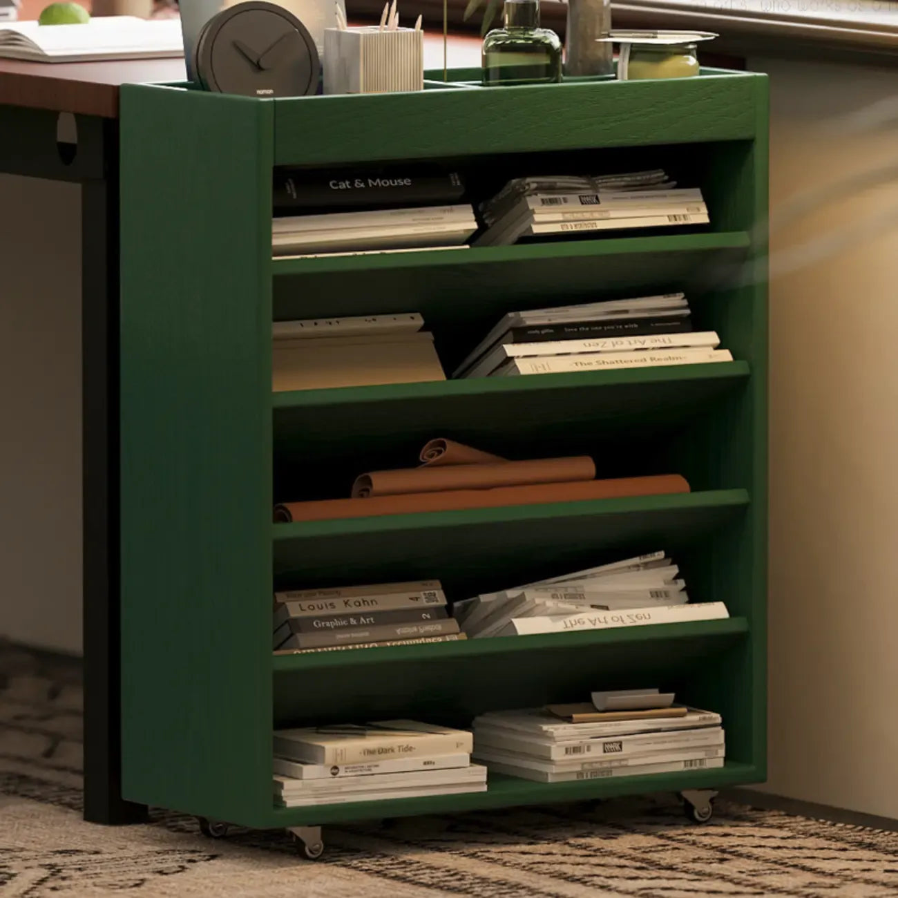 Bibliothèque verticale à 5 niveaux en bois d'hévéa avec roulettes