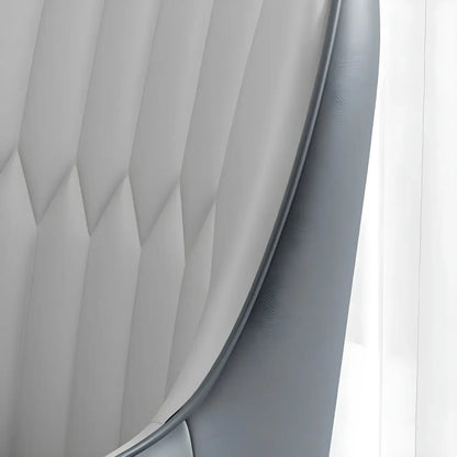 Chaise de salle à manger moderne en cuir avec accoudoirs