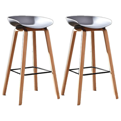 Tabouret de bar moderne du milieu du siècle en plastique avec pieds en bois