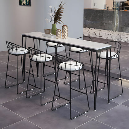 Tables de bar élégantes avec plateau en faux marbre noir