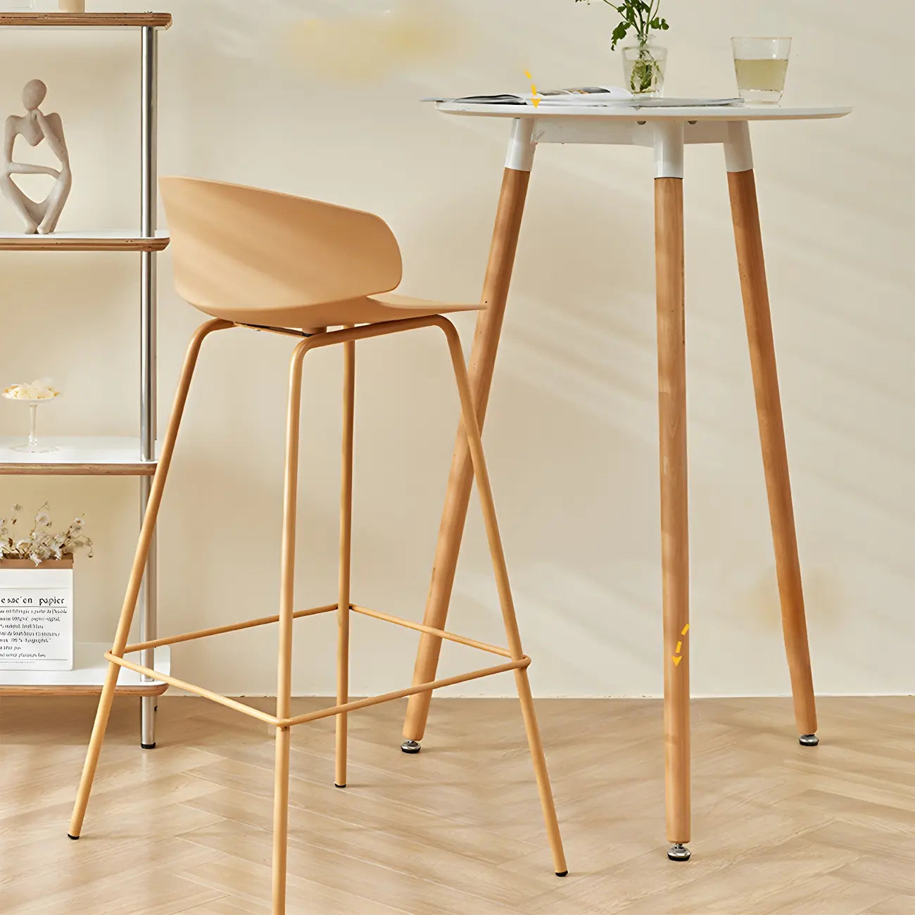 Table de bar carrée petite hauteur en bois naturel