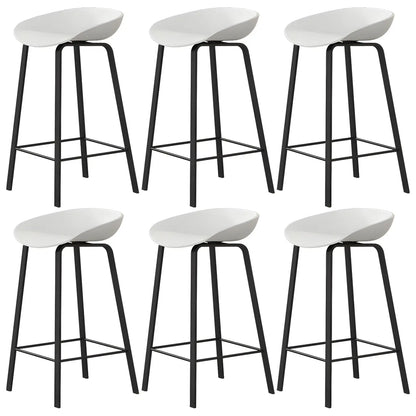 Tabouret de bar ergonomique au design élégant et contemporain en métal noir