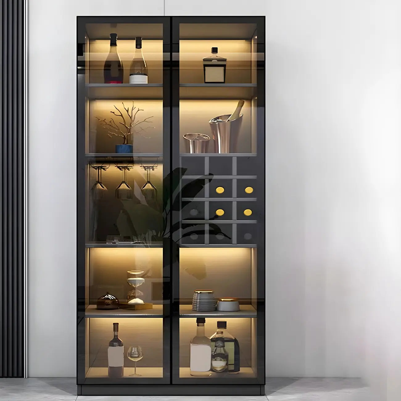 Vitrine en bois noir avec portes vitrées et éclairage intégré