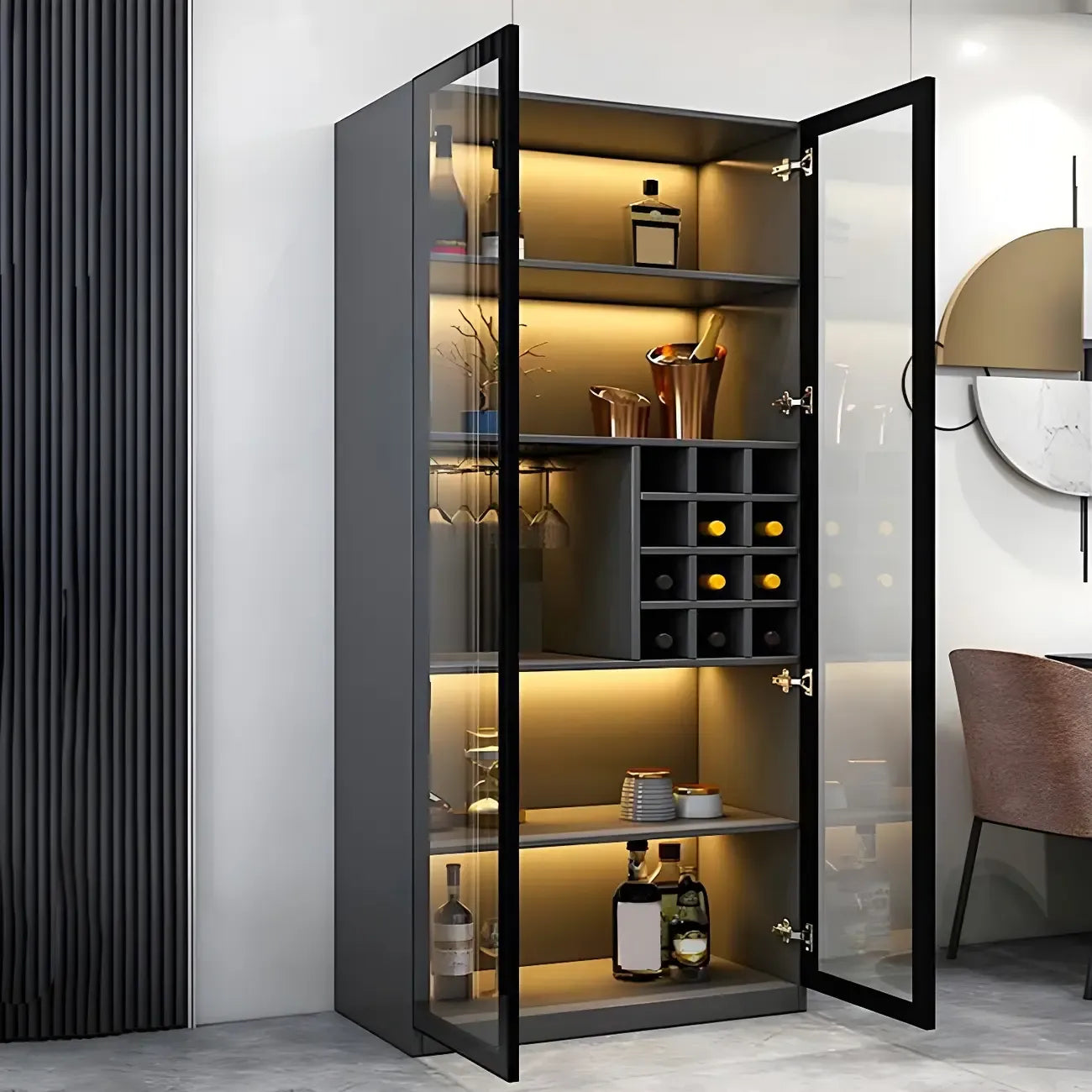 Vitrine en bois noir avec portes vitrées et éclairage intégré