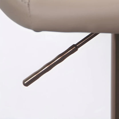 Tabourets de bar pivotants et réglables en métal brillant
