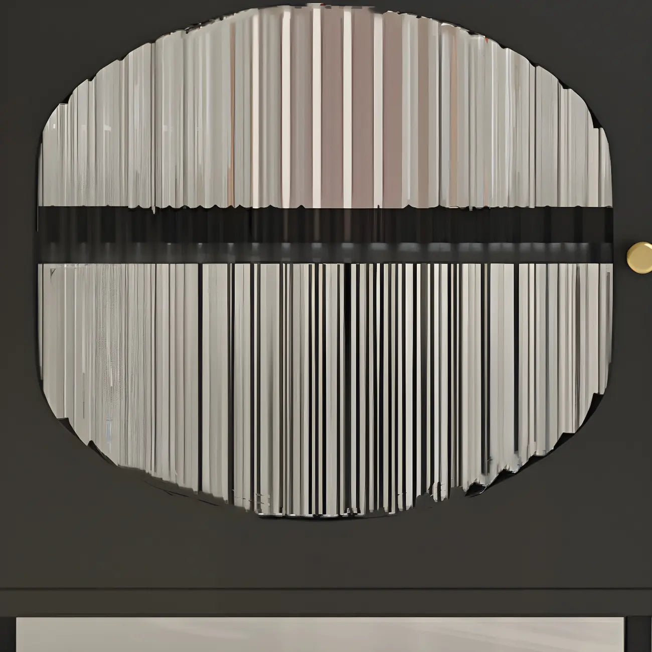 Vitrine de rangement simple en métal blanc et portes vitrées.