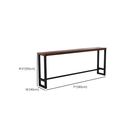 Table de bar rectangulaire en bois marron avec repose-pieds