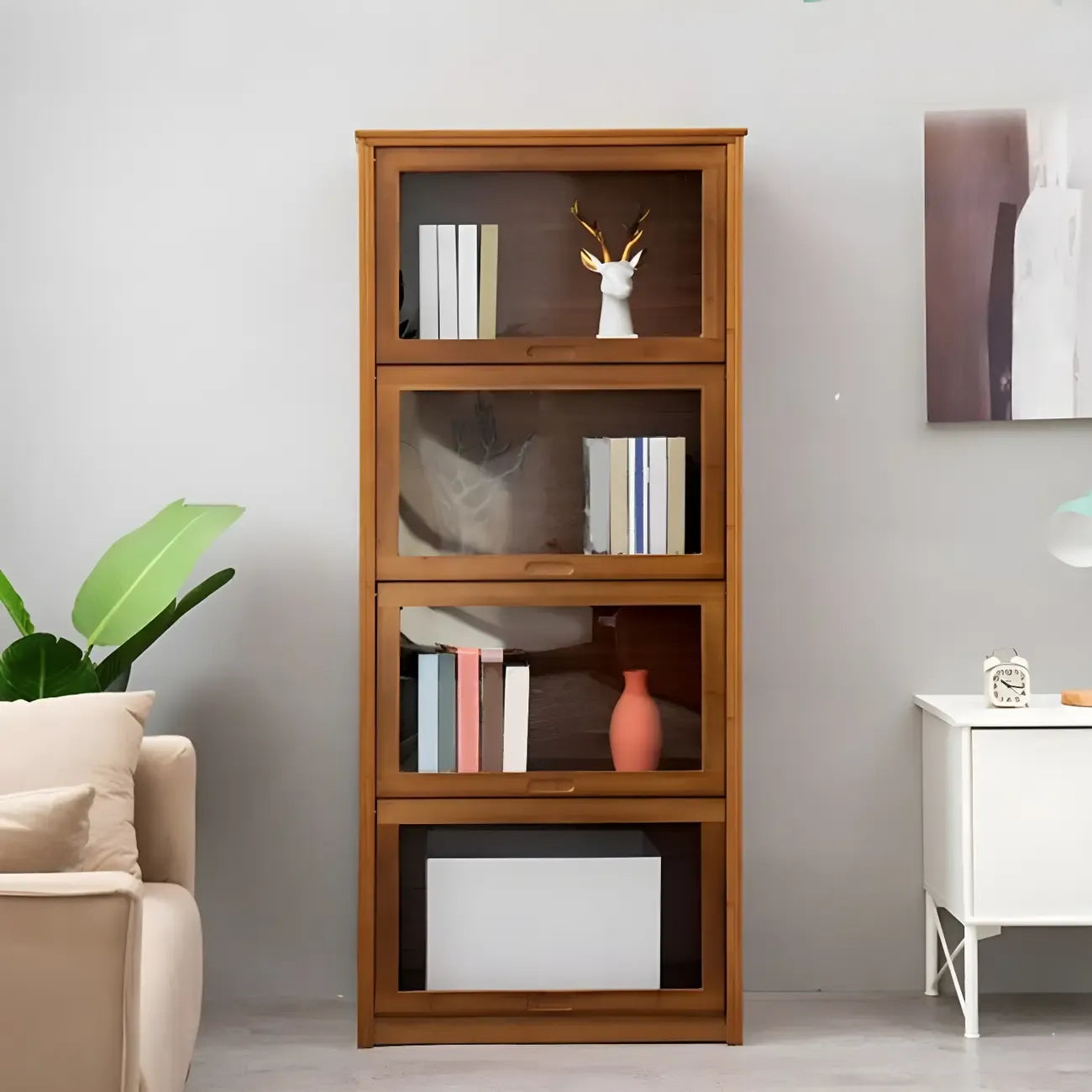 Vitrine réglable en bambou brun avec porte en verre