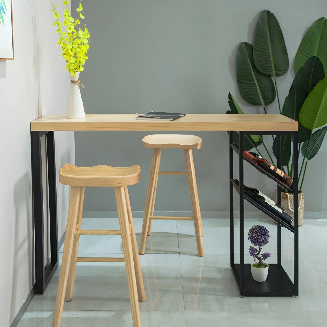 Tables de bar modernes avec casier à vin en pin naturel